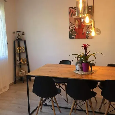 Cosy T2 Avec Terrasse A 5 Min De La Plage Sète Exterior foto