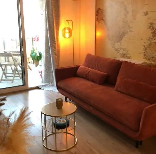 Cosy T2 Avec Terrasse A 5 Min De La Plage